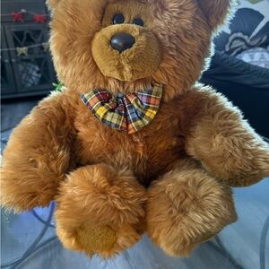 Vintage Commonwealth Bear Plush 20 Inch Teddy w/  Cute Bow tie in New Condition